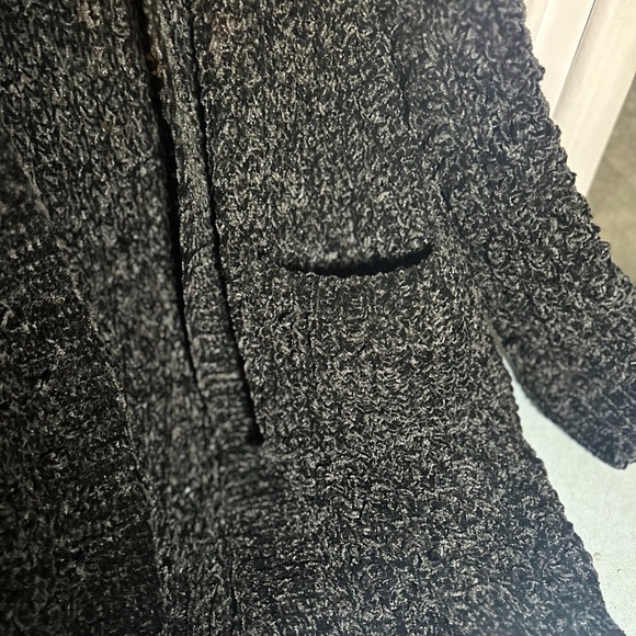 ‼️5/$25‼️ LOVE TREE SWEATER CARDIGAN MD - Picture 5 of 12